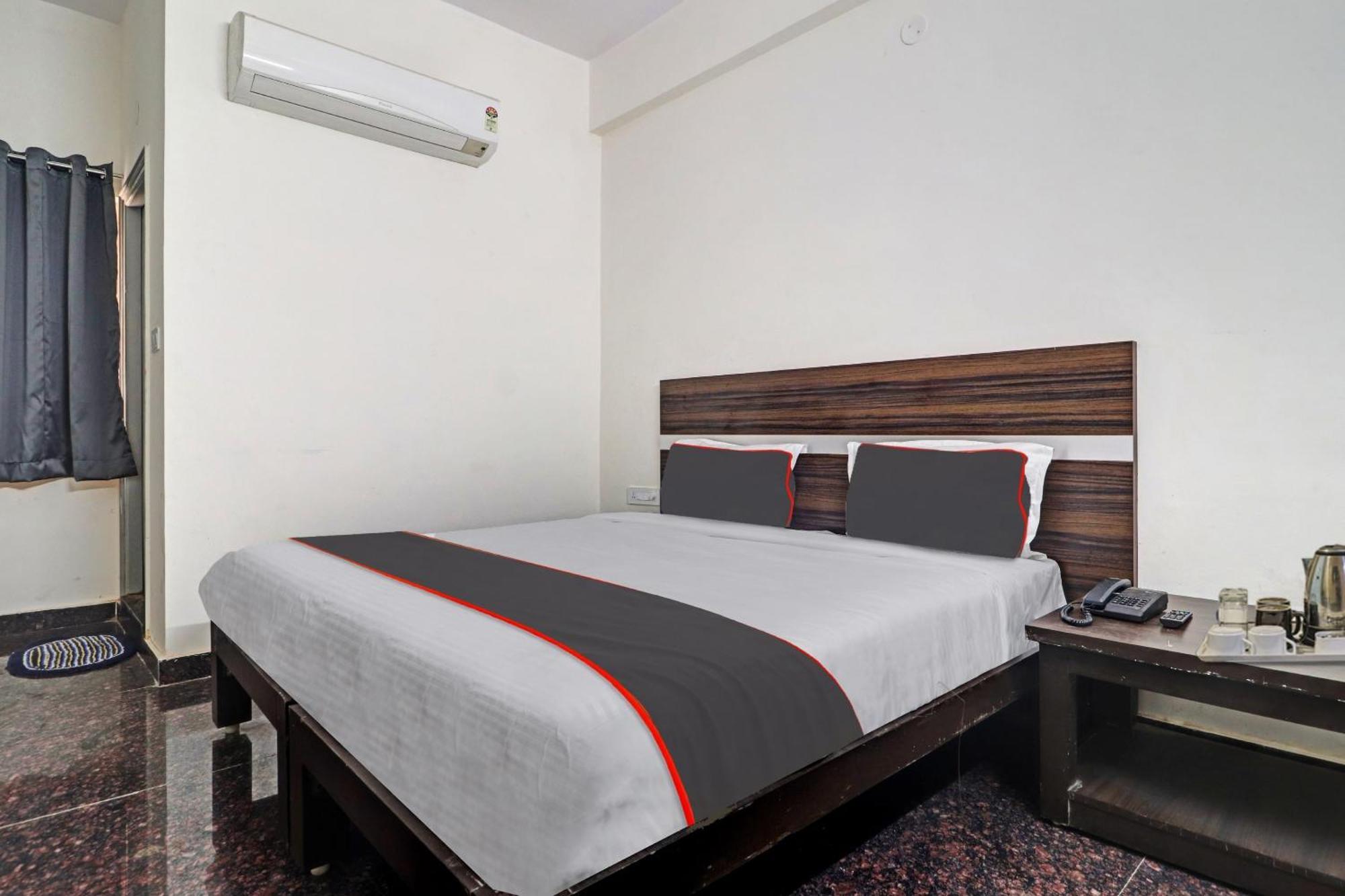 Collection O Ss Metro Ritz Hotel Hyderabad Exterior photo